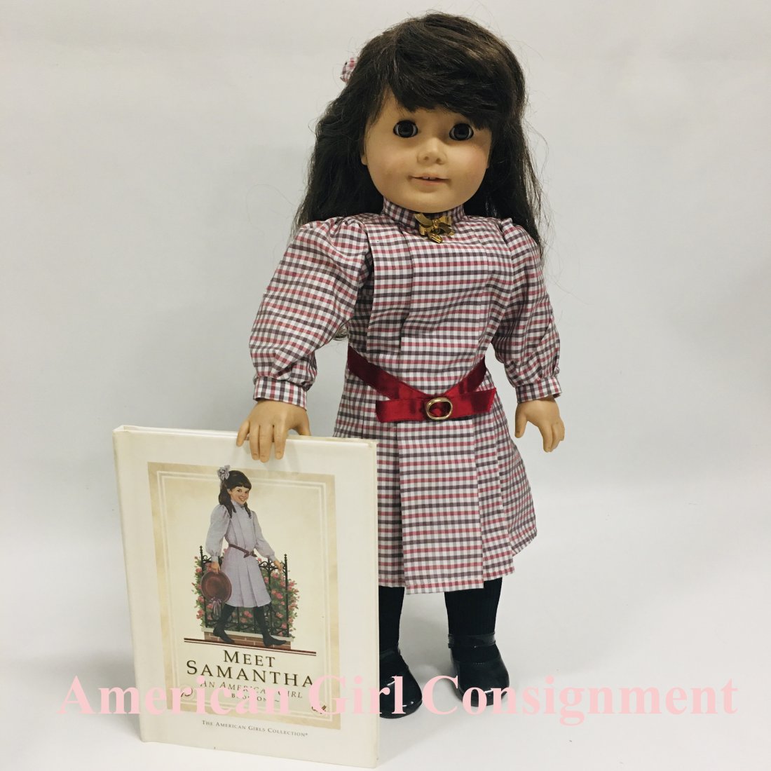 Pleasant Company American Girl Samantha Doll: Pleasant Company American Girl Samantha Doll with locket and Meet Samantha book ------------------ please review all pictures carefully because they are part of the description and show condition issu