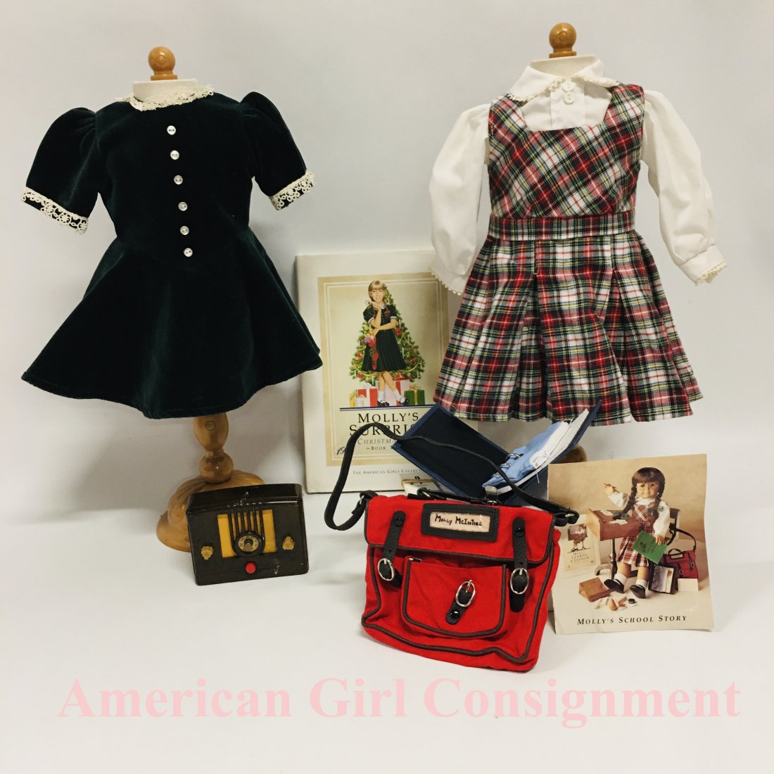 American Girl Doll Molly School Gear and Holiday Dress: American Girl Doll Molly School Gear and Holiday Dress ------------------ please review all pictures carefully because they are part of the description and show condition issues if any ---------------