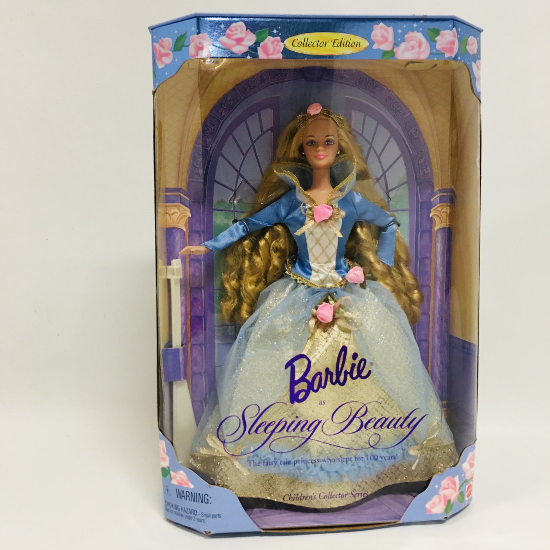 BARBIE Doll as Sleeping Beauty: Collector Edition ------------------ please review all pictures carefully because they are part of the description and show condition issues if any ------------------ Consider the shipping fee BEFORE