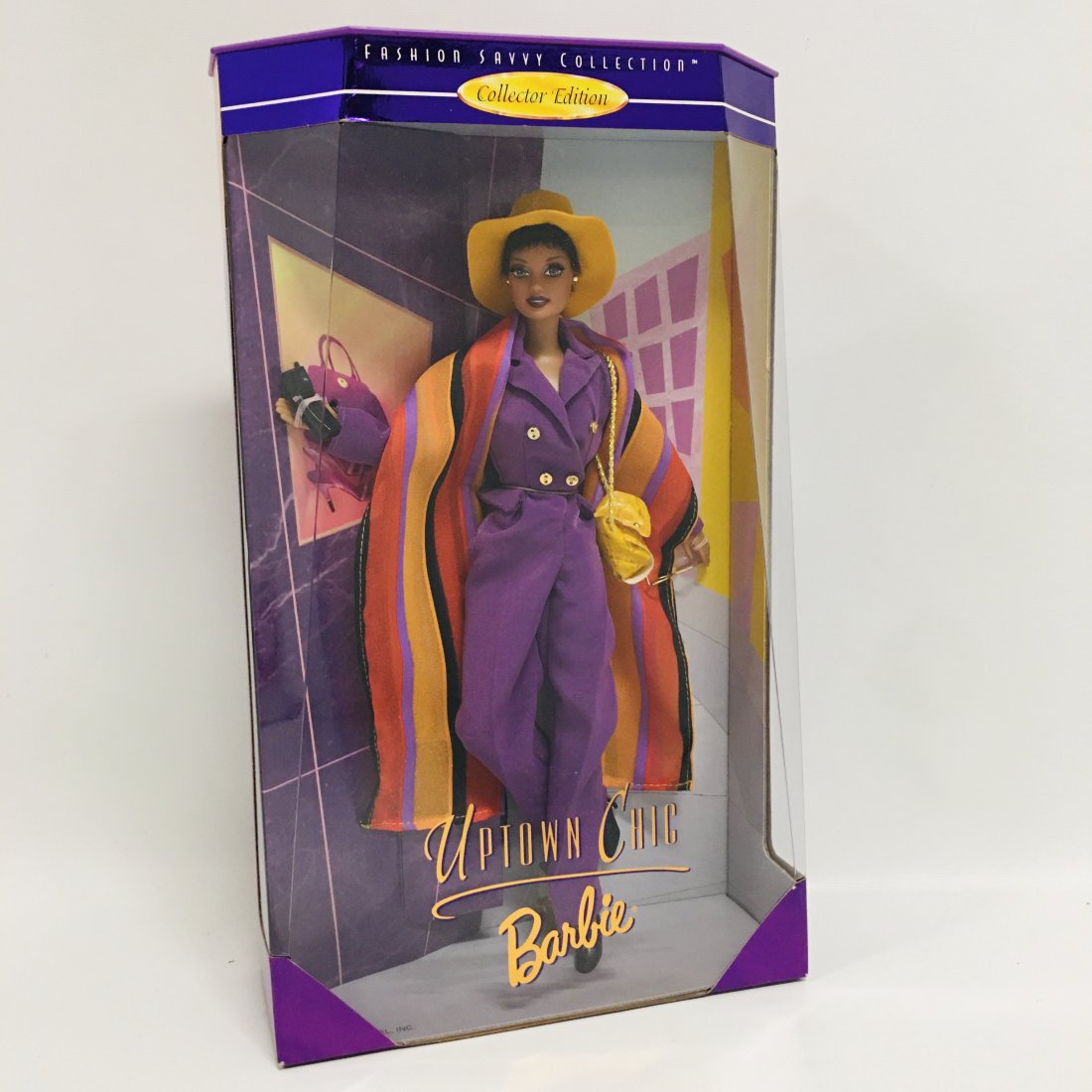 Uptown Chic BARBIE Doll: Fashion Savvy Collection, Collector Edition ------------------ please review all pictures carefully because they are part of the description and show condition issues if any ------------------ Conside