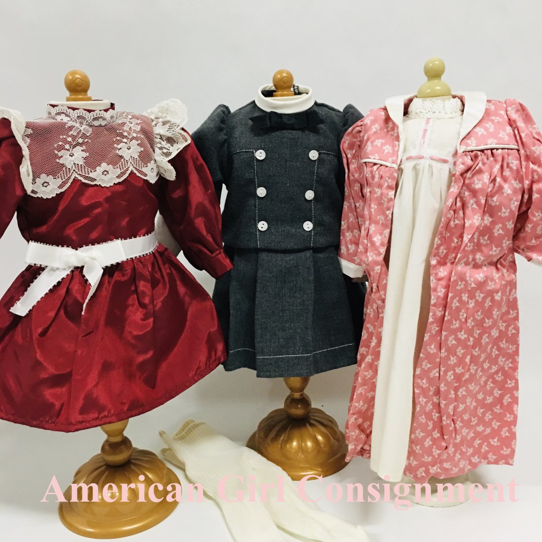 Outfits for Pleasant Company American Girl Samantha Doll: Cranberry Holiday Dress, School Dress and Nightgown with pink Kimono robe. Nightgown has yellowed ------------------ please review all pictures carefully because they are part of the description and s