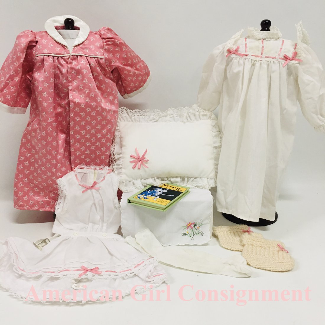 American Girl Doll Samantha Lacy Whites, Nightgown and Kimono Robe: All tagged Pleasant Company, American Girl Doll Samantha Lacy Whites, Nightgown and Kimono Robe ------------------ please review all pictures carefully because they are part of the description and sho