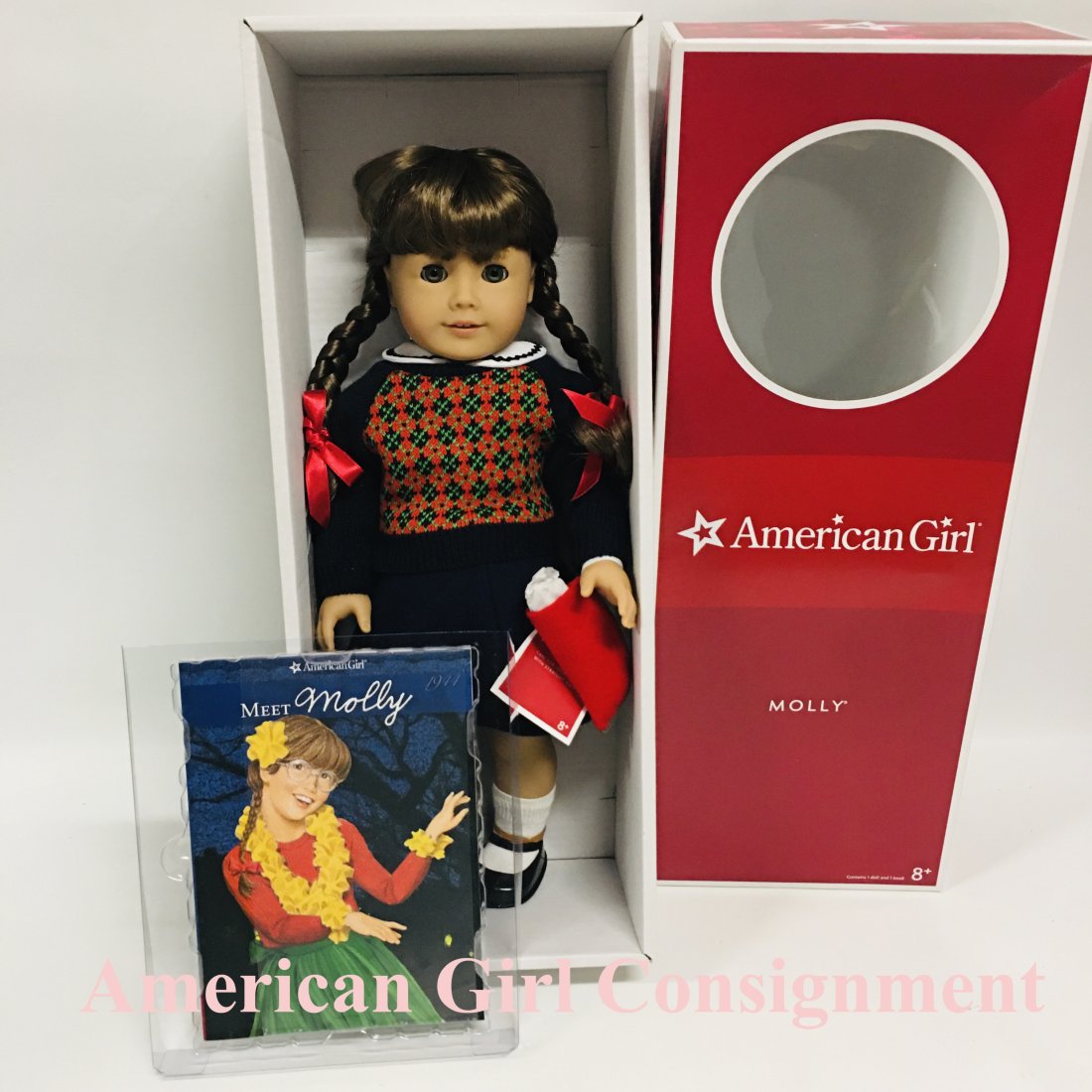 American Girl Doll Molly McIntire with Book and Box: American Girl Doll Molly McIntire with Book and Box ------------------ please review all pictures carefully because they are part of the description and show condition issues if any ------------------