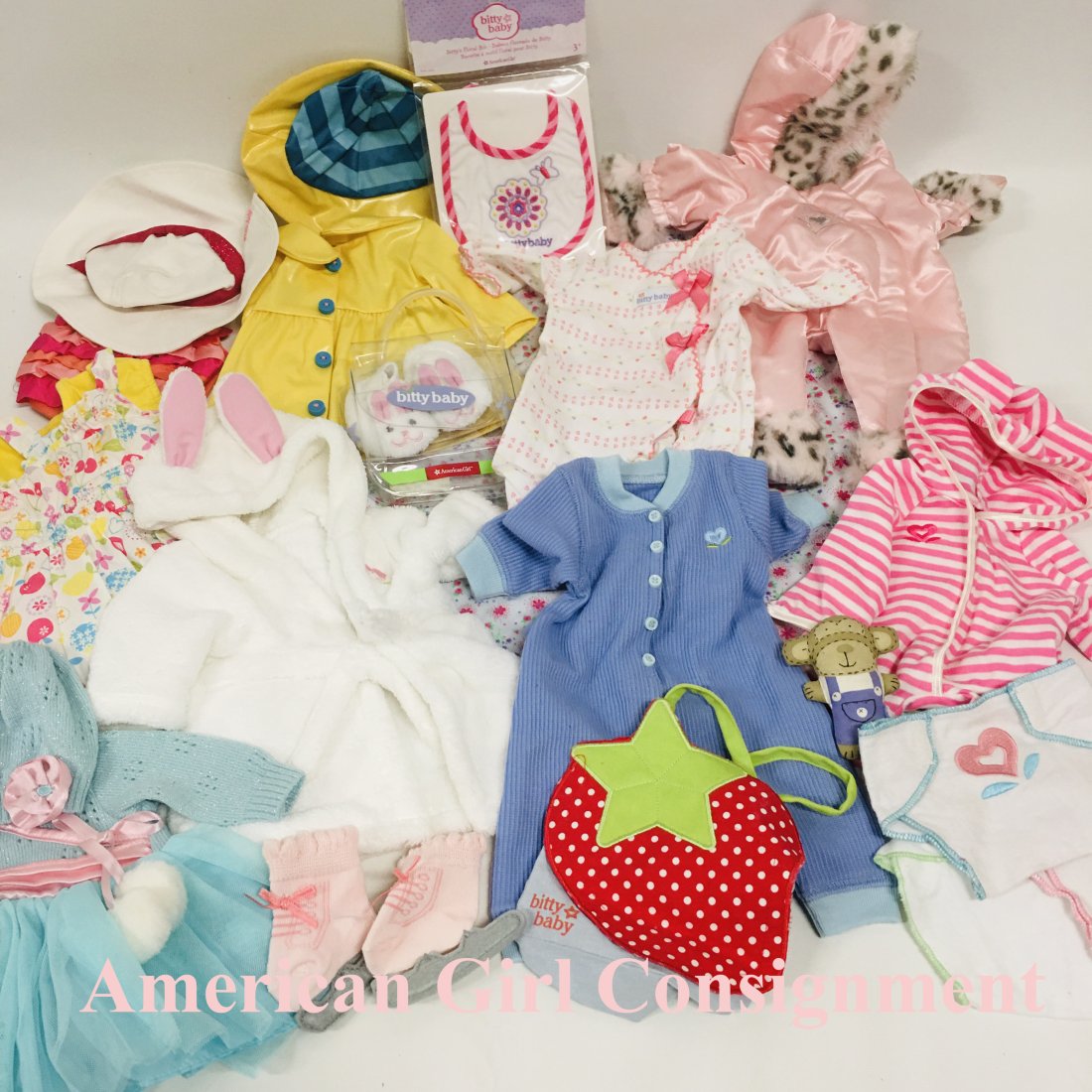 Collection American Girl Doll Bitty Baby Clothes: Collection American Girl Doll Bitty Baby Clothes ------------------ please review all pictures carefully because they are part of the description and show condition issues if any ------------------ pl