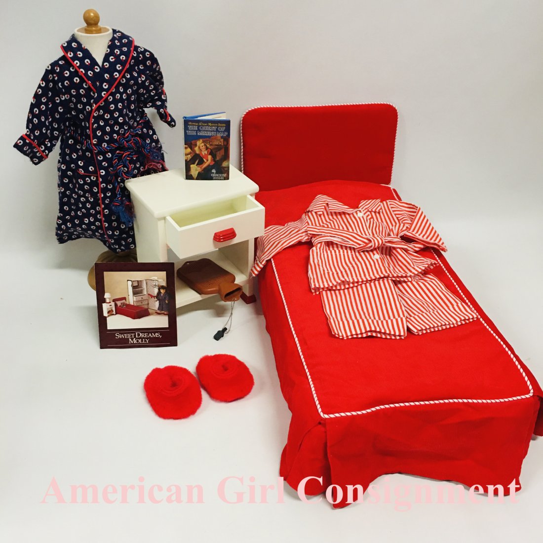 American girl online doll molly pajamas
