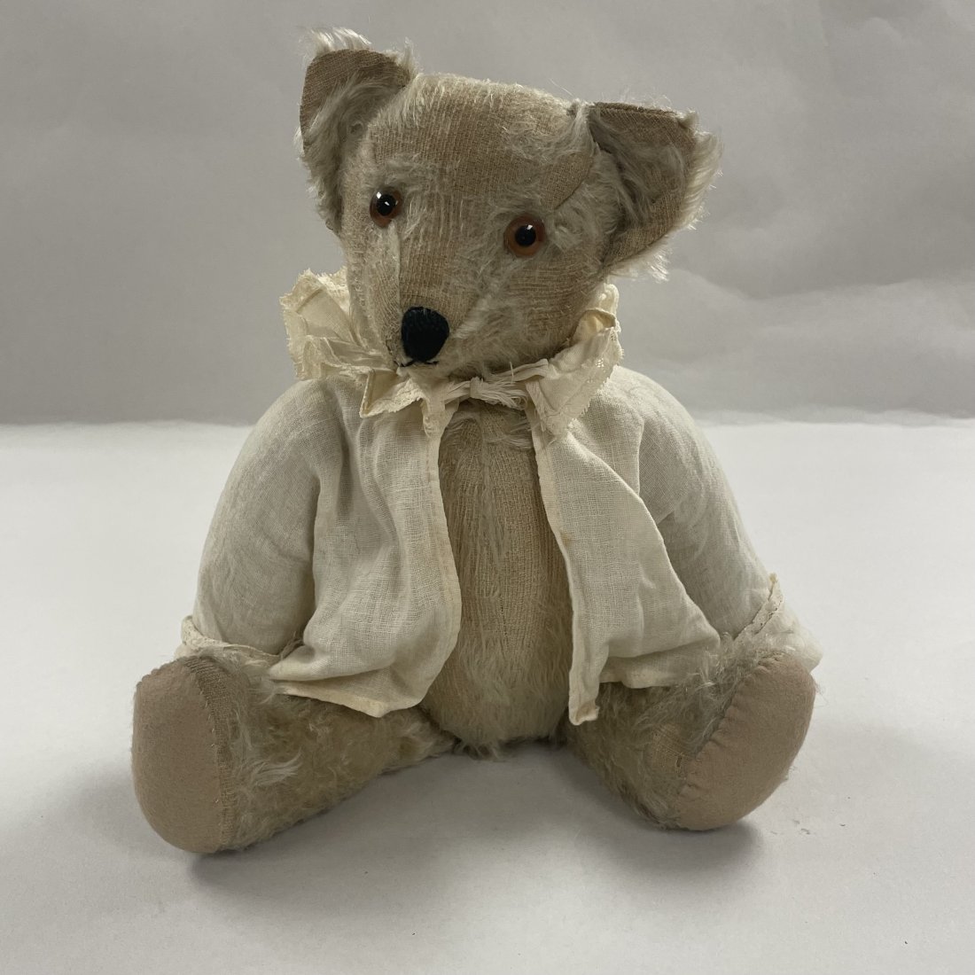 1930s Maisy Teddy Bear (1 of 5)