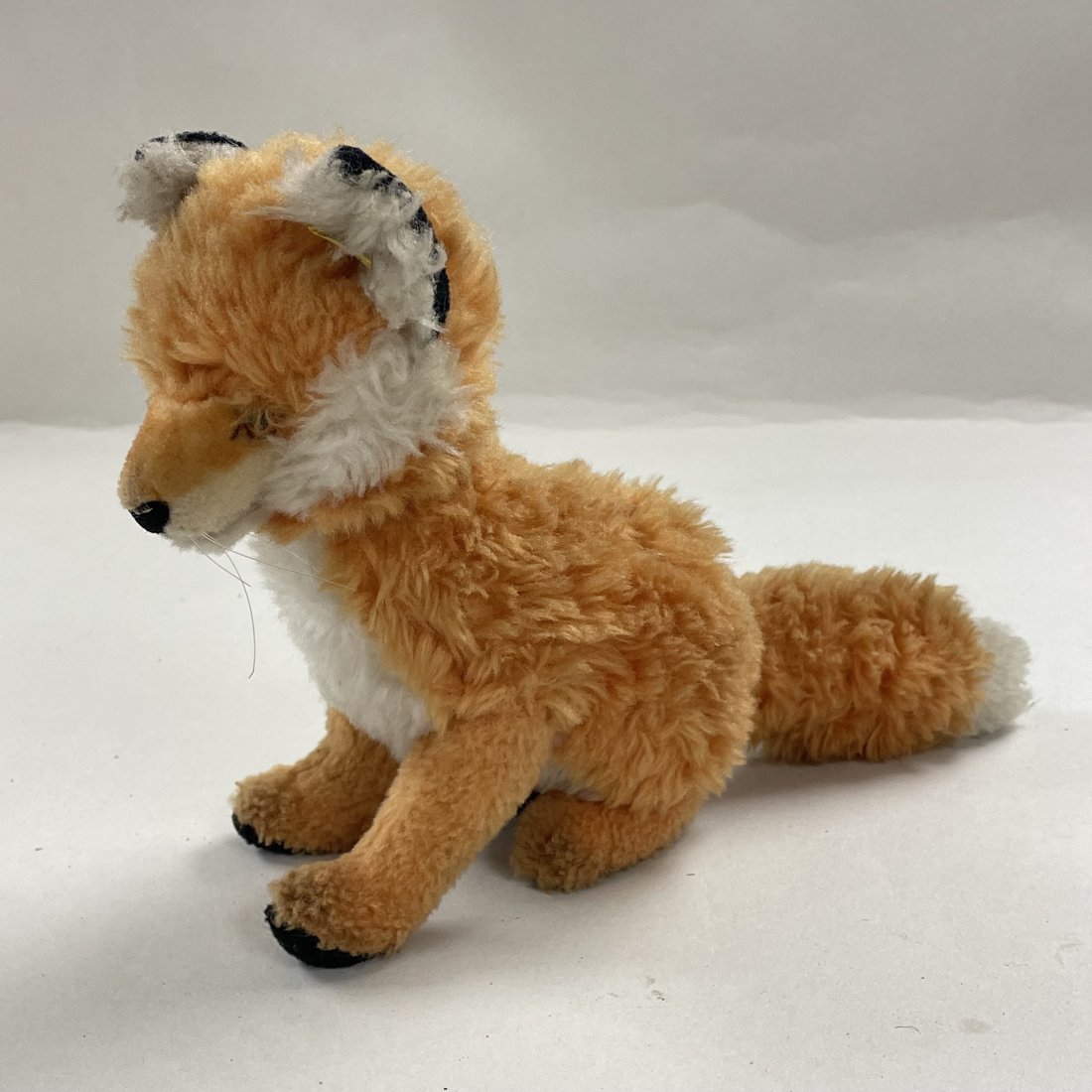 Vintage Large Steiff Fox (1 of 6)