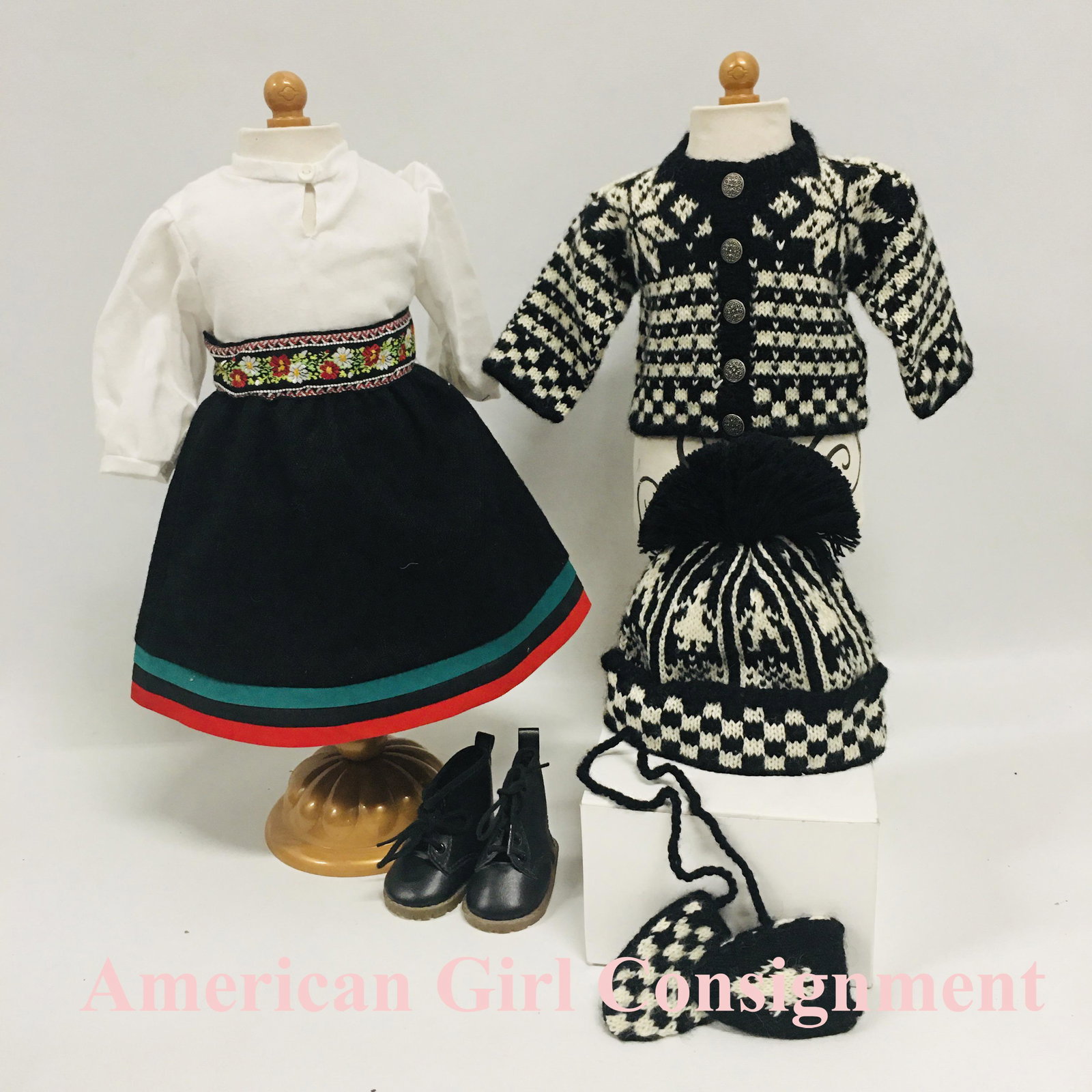 American Girl Doll Kirsten Winter Skirt, Blouse, and Woolens: American Girl Doll Kirsten Winter Skirt, Blouse, Sweater, Hat and mittens ------------------ please review all pictures carefully because they are part of the description and show condition issues if 