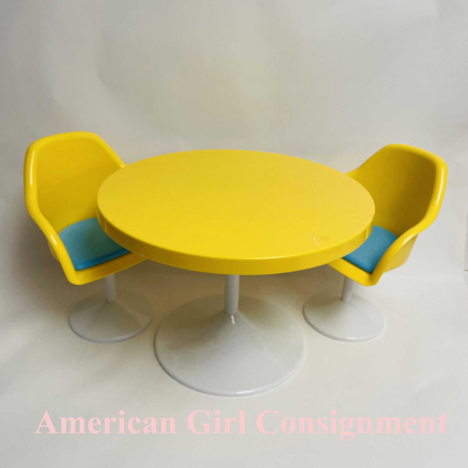 American Girl Doll Julie Lemon Yellow Table and Chairs (1 of 4)