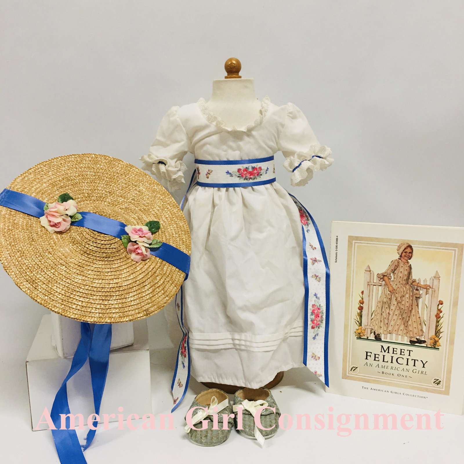 American Girl Doll Felicity Summer Outfit, Brocade Shoes and Book: American Girl Doll Felicity Summer Outfit, Brocade Shoes and Book ------------------ please review all pictures carefully because they are part of the description and show condition issues if any ----