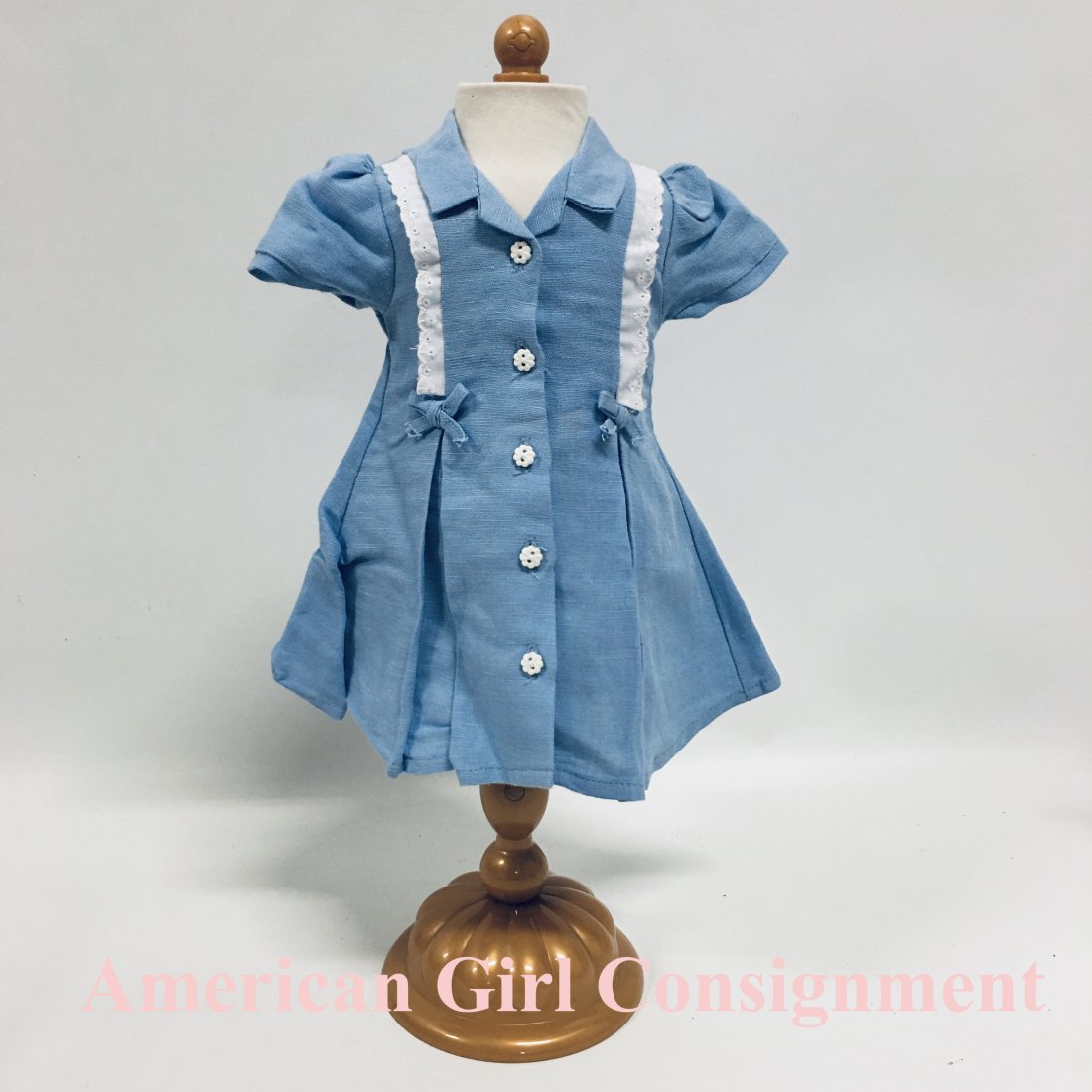 American Girl Doll Molly Route 66 Blue Linen Dress: American Girl Doll Molly Route 66 Blue Linen Dress ------------------ please review all pictures carefully because they are part of the description and show condition issues if any ------------------