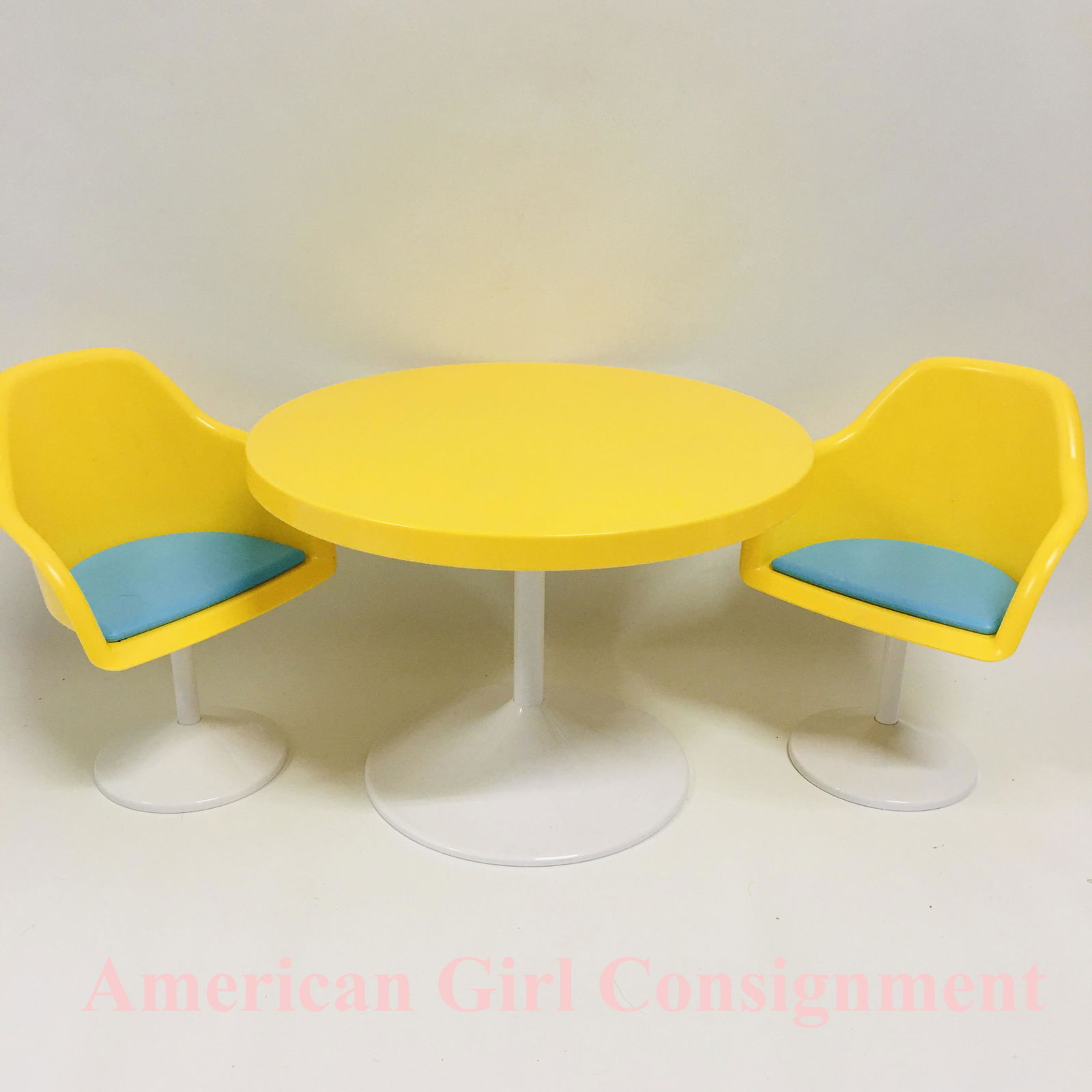 American Girl Doll Julie Lemon Yellow Table and Chairs (1 of 3)