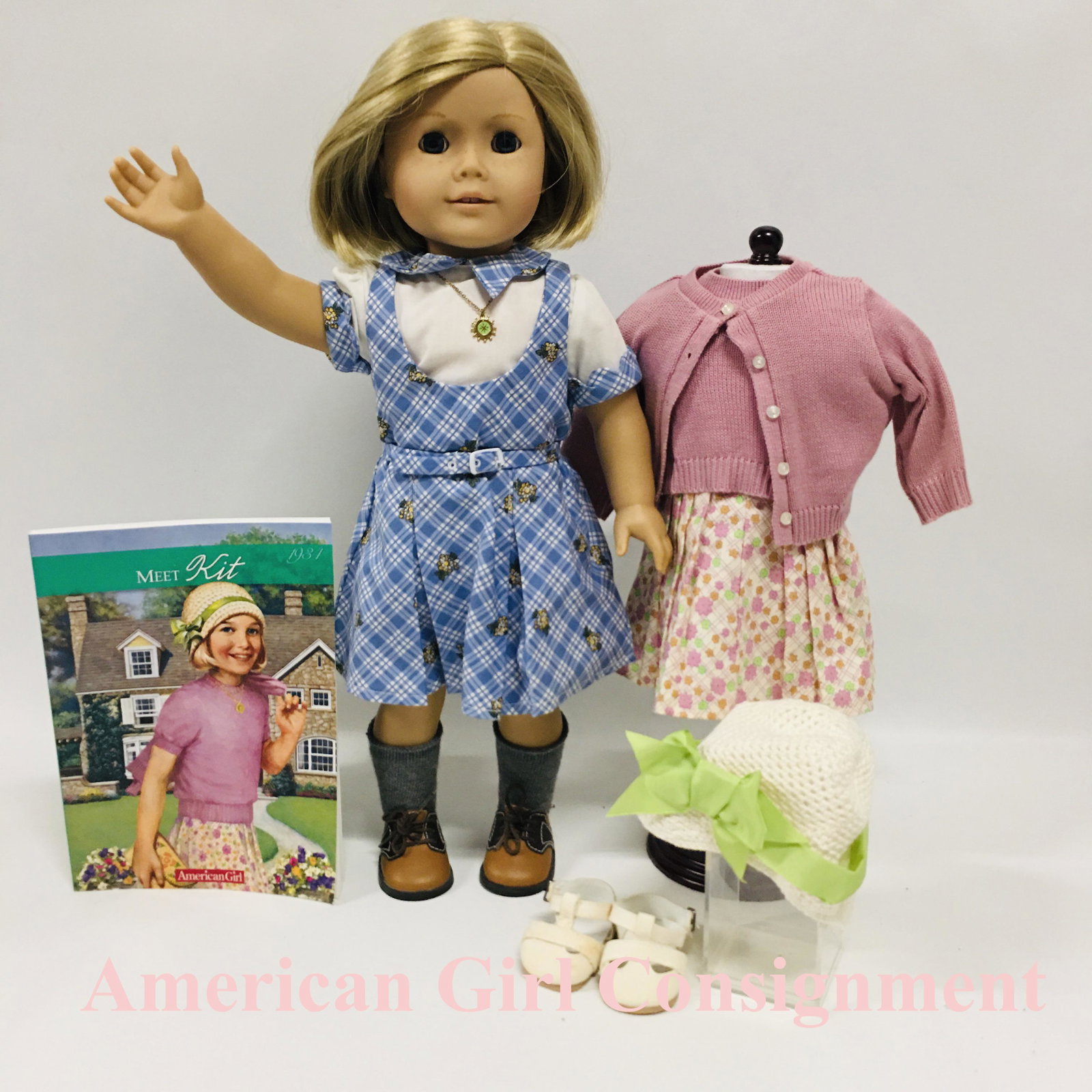 American Girl Doll Kit in her School Outfit and Meet Set: American Girl Doll Kit in her School Outfit and Meet Set ------------------ please review all pictures carefully because they are part of the description and show condition issues if any -------------
