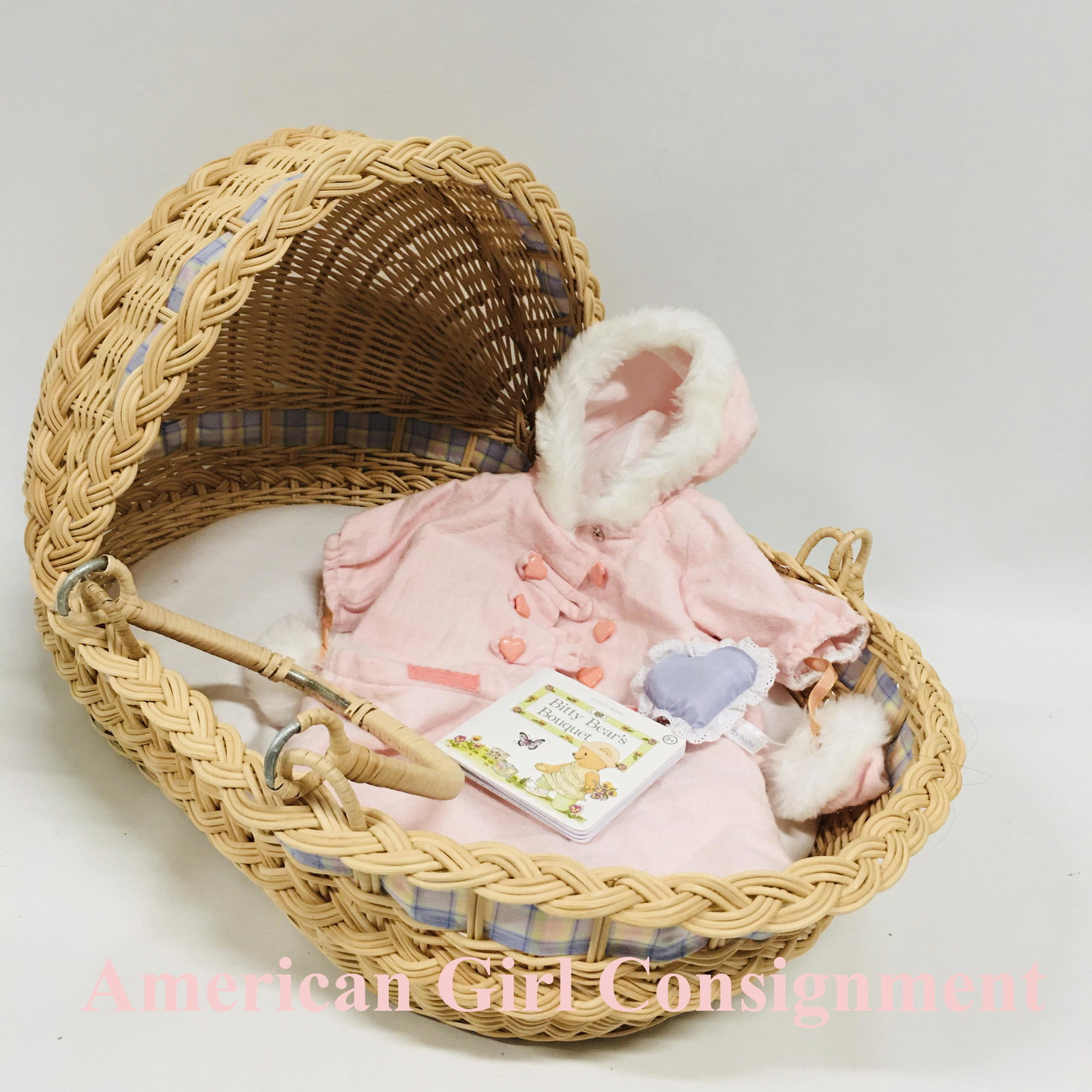 American Girl Doll Bitty Baby Bundle-Up Bunting and Woven Lullaby Basket: Bitty Baby Bundle-Up Bunting and Woven Lullaby Basket ------------------ please review all pictures carefully because they are part of the description and show condition issues if any ----------------