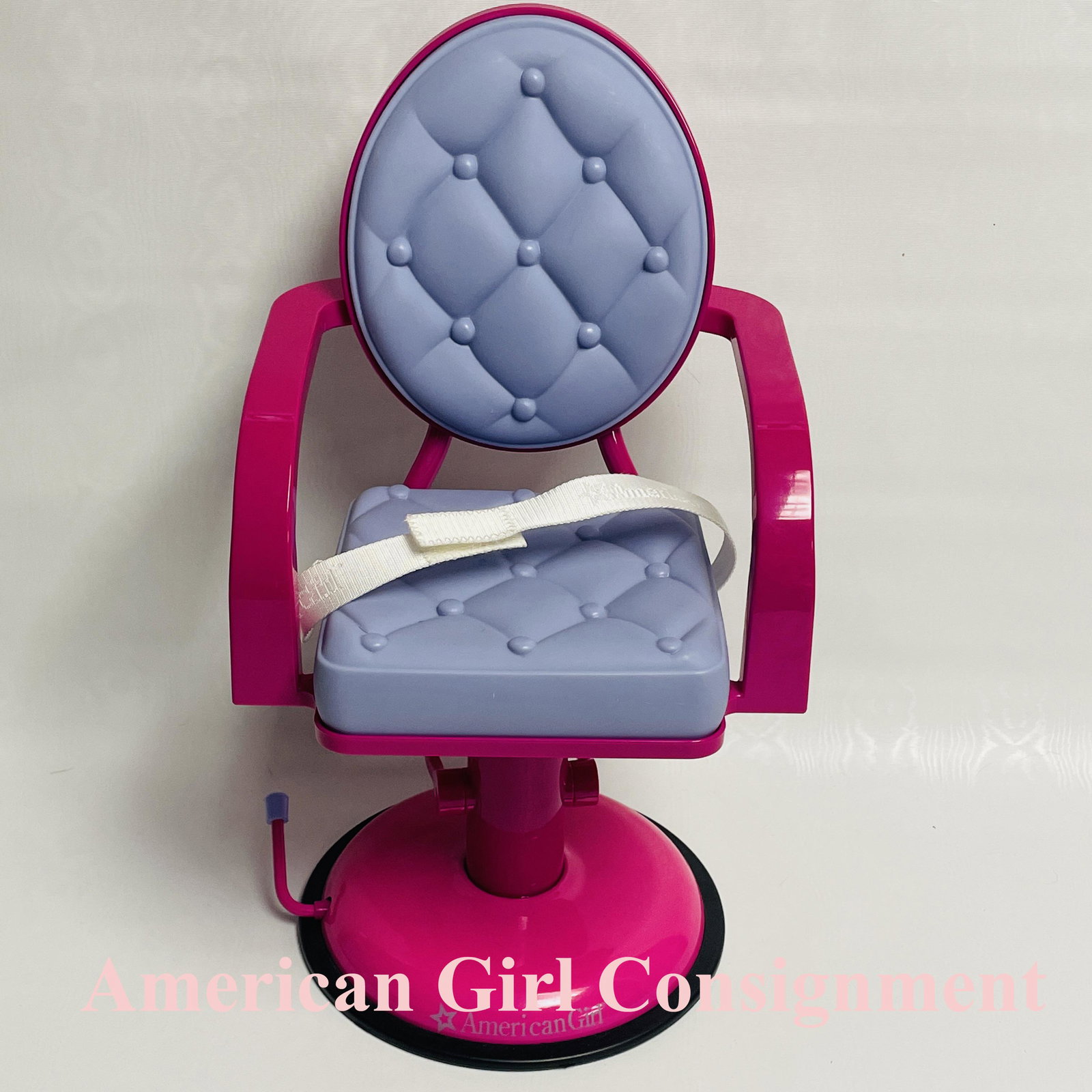 American Girl Doll Salon Chair: Salon Chair ------------------ please review all pictures carefully because they are part of the description and show condition issues if any ------------------ please consider the shipping fee and RE