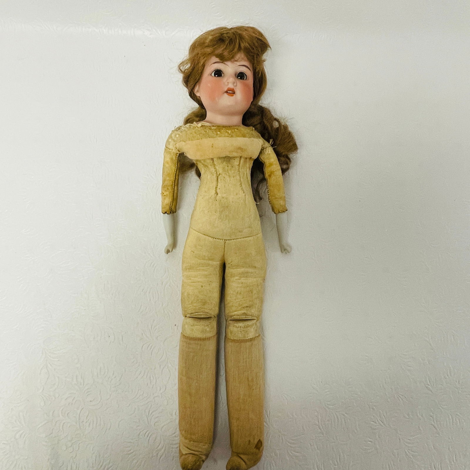 Antique German Bisque Shoulder head Doll 370 (1 of 13)