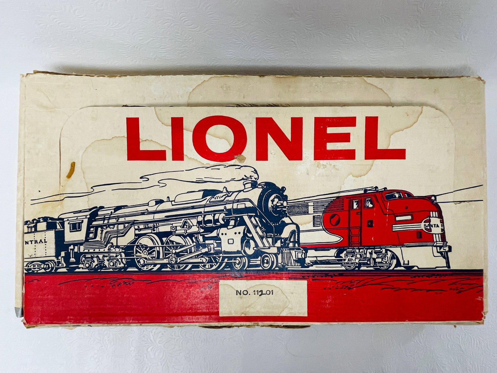 Lionel Train Set Steam Freight No.11201: Lionel Train Set Steam Freight No.11201 ------------------ please review all pictures carefully because they are part of the description and show condition issues if any ------------------ please cons