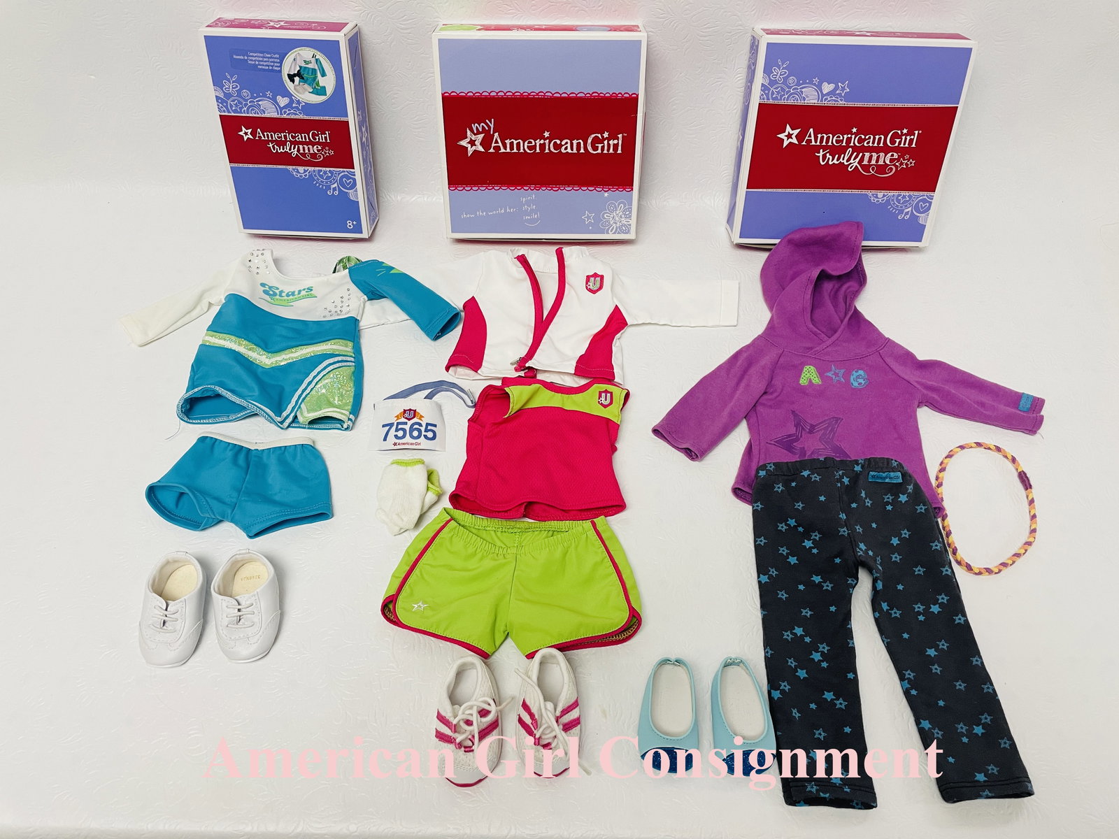 American Girl Doll Three Truly Me Outfits with boxes: American Girl Doll Three Truly Me Outfits with boxes, Starry Hoodie, 2-in-1 Track Outfit ------------------ please review all pictures carefully because they are part of the description and show condi