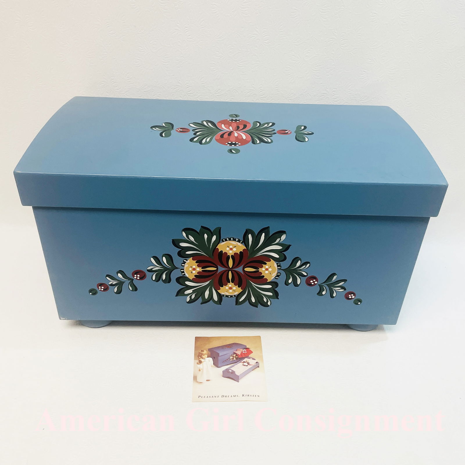 American Girl Doll Kirsten Trunk: American Girl Doll Kirsten Trunk ------------------ please review all pictures carefully because they are part of the description and show condition issues if any ------------------ please consider th