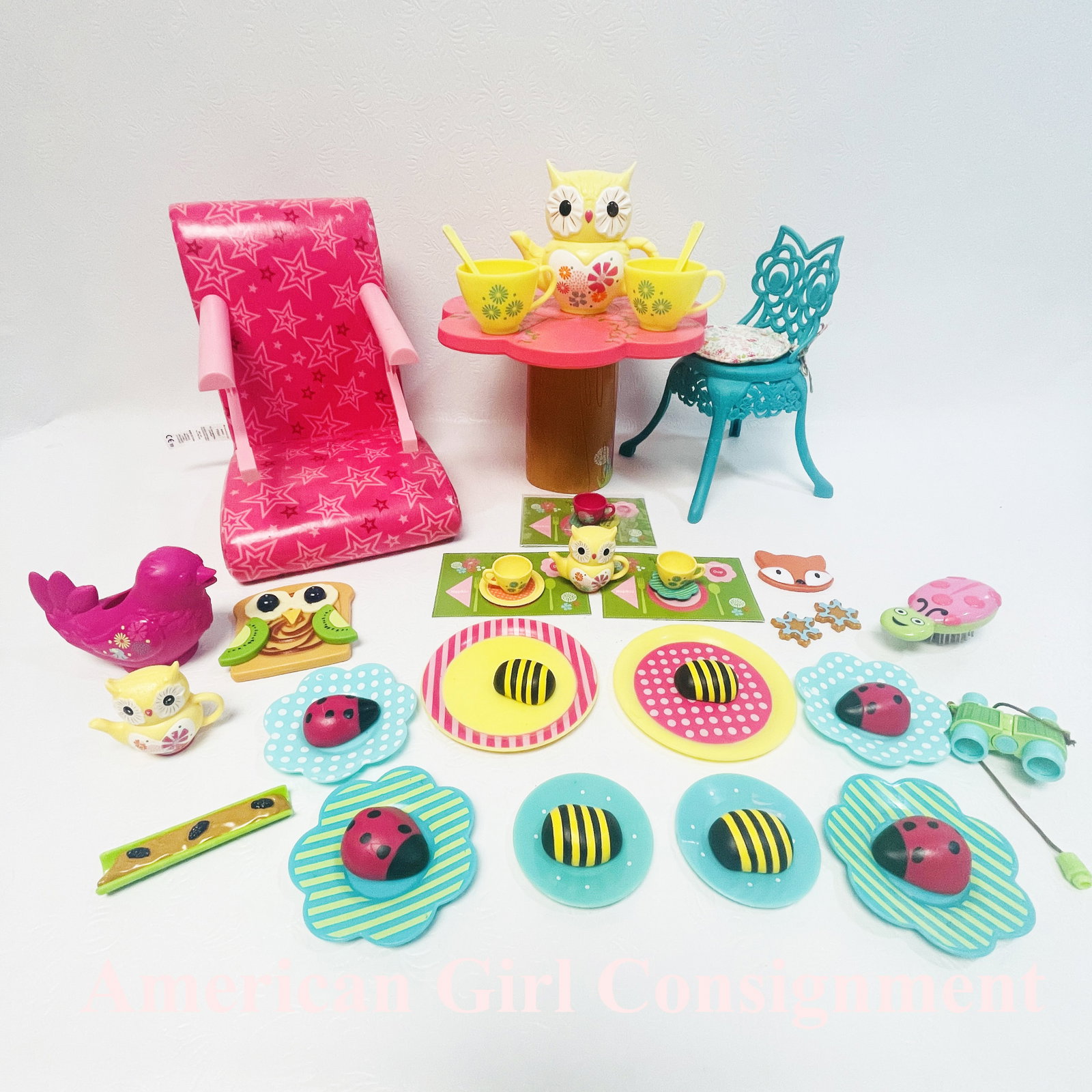 American Girl Wellie Wisher Doll Garden Party Table and Chairs (1 of 6)