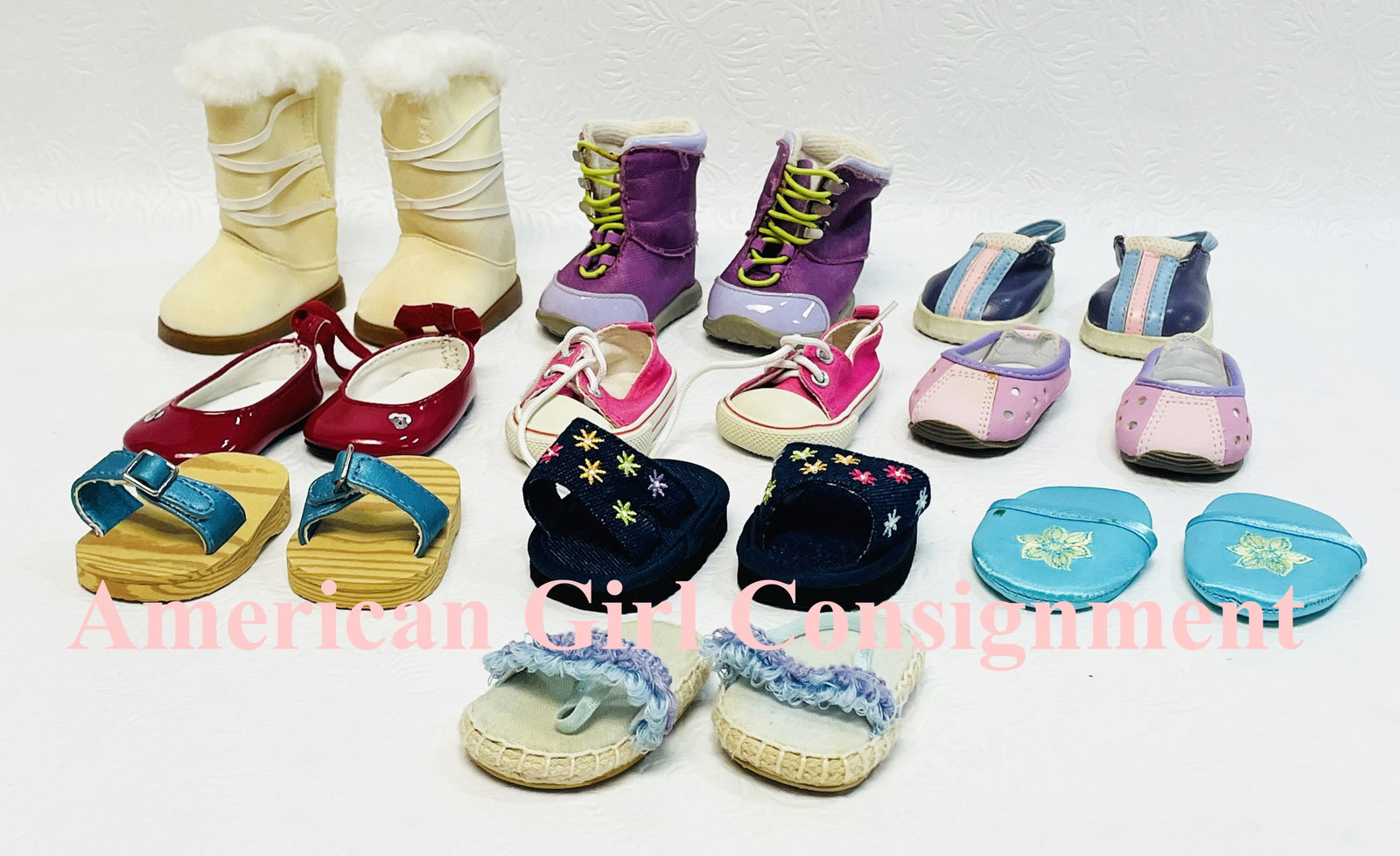 American Girl Doll Truly Me Shoes and Boots: American Girl Doll Truly Me Shoes and Boots ------------------ please review all pictures carefully because they are part of the description and show condition issues if any ------------------ please 