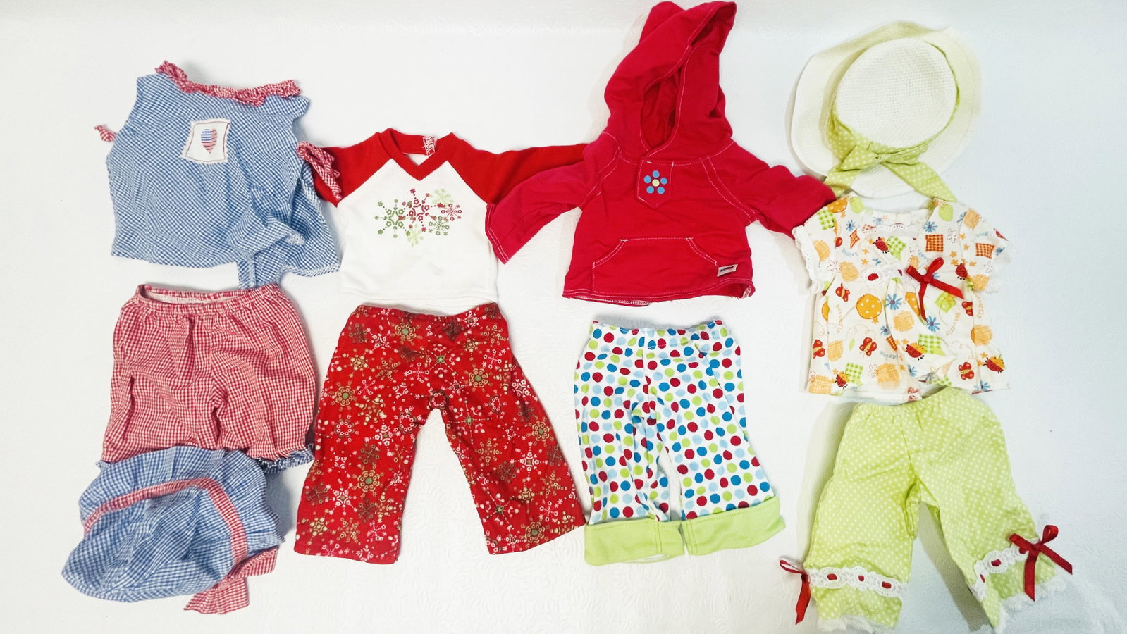 American Girl Doll Bitty Baby Casual Clothes Group: American Girl Doll Bitty Baby Casual Clothes Group ------------------ please review all pictures carefully because they are part of the description and show condition issues if any ------------------ 