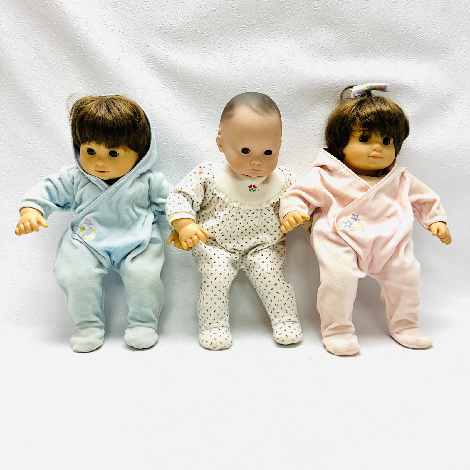 American Girl Bitty Baby and Brunette Bitty Twin Dolls: American Girl Bitty Baby and Brunette Bitty Twin Dolls ------------------ please review all pictures carefully because they are part of the description and show condition issues if any ---------------