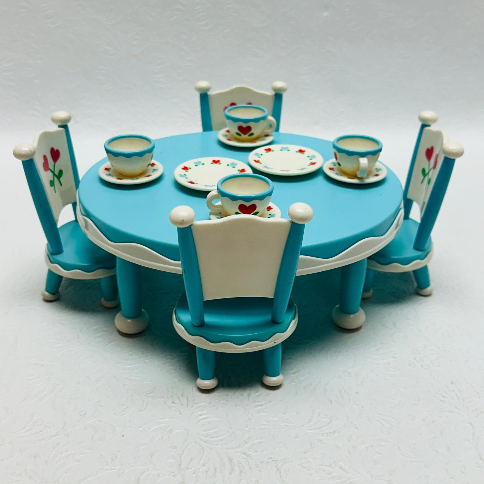 American Girl Doll Bitty Bear Dining Table and Chairs: American Girl Doll Bitty Bear Dining Table and Chairs ------------------ please review all pictures carefully because they are part of the description and show condition issues if any ----------------