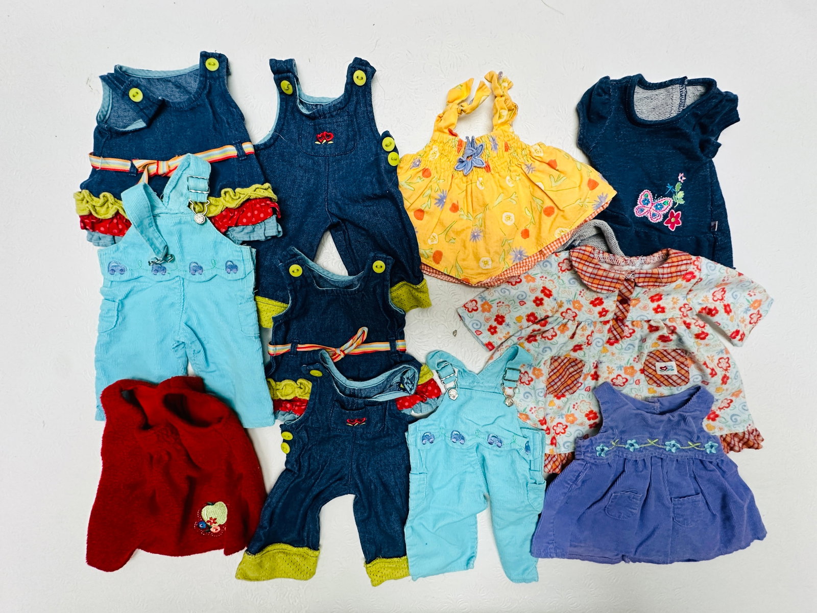 American Girl Doll Bitty Clothes Collection: American Girl Doll Bitty Clothes Collection ------------------ please review all pictures carefully because they are part of the description and show condition issues if any ------------------ please 