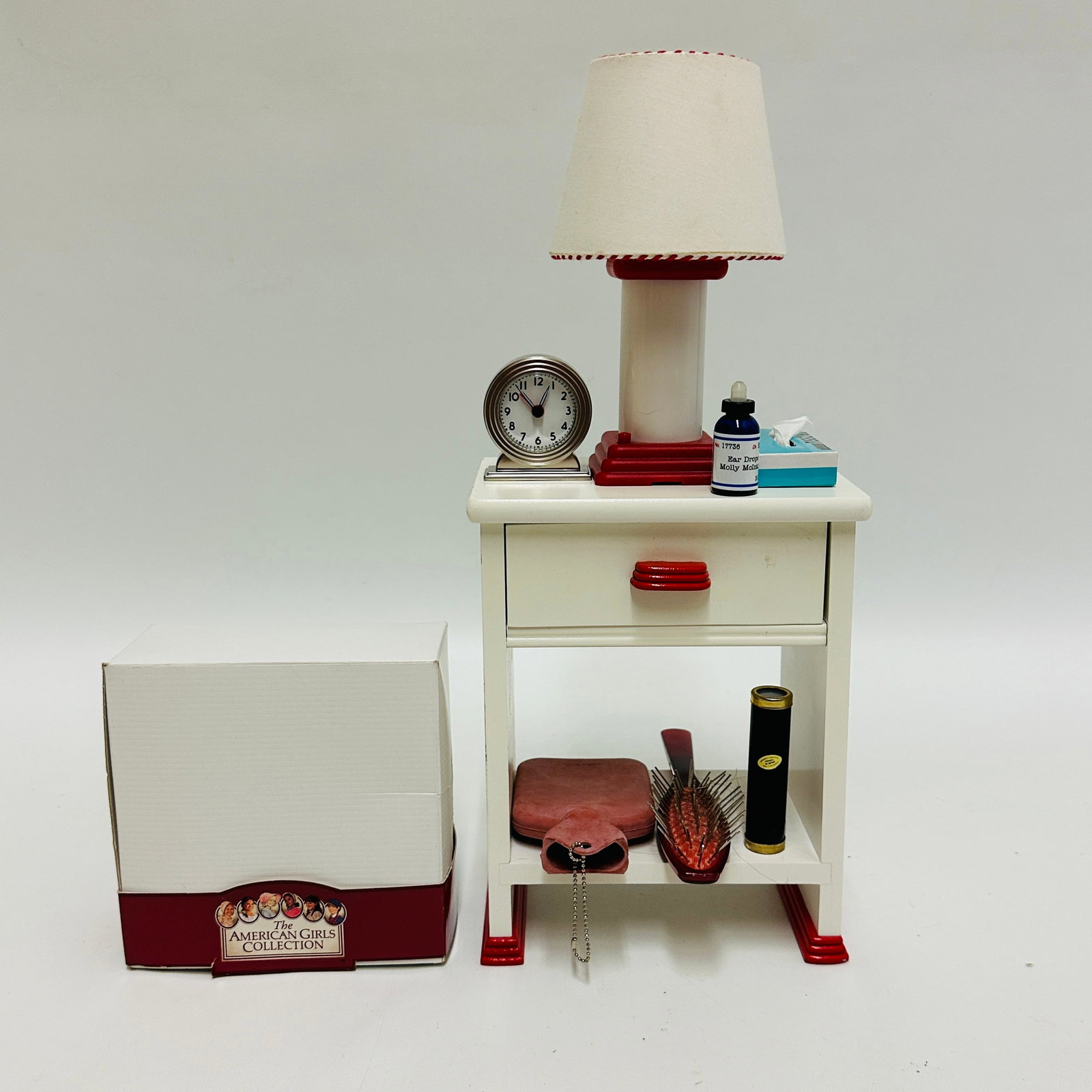 American Girl Doll Molly Nightstand with Accessories: American Girl Doll Molly Nightstand with Accessories ------------------ please review all pictures carefully because they are part of the description and show condition issues if any -----------------
