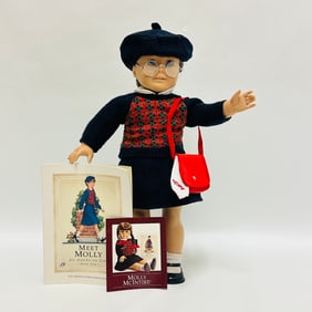 American Girl Doll Historical Molly McIntire with Book