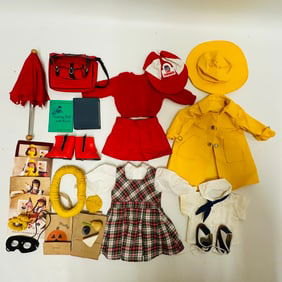 American Girl Doll Molly Clothes and Accessories Collection