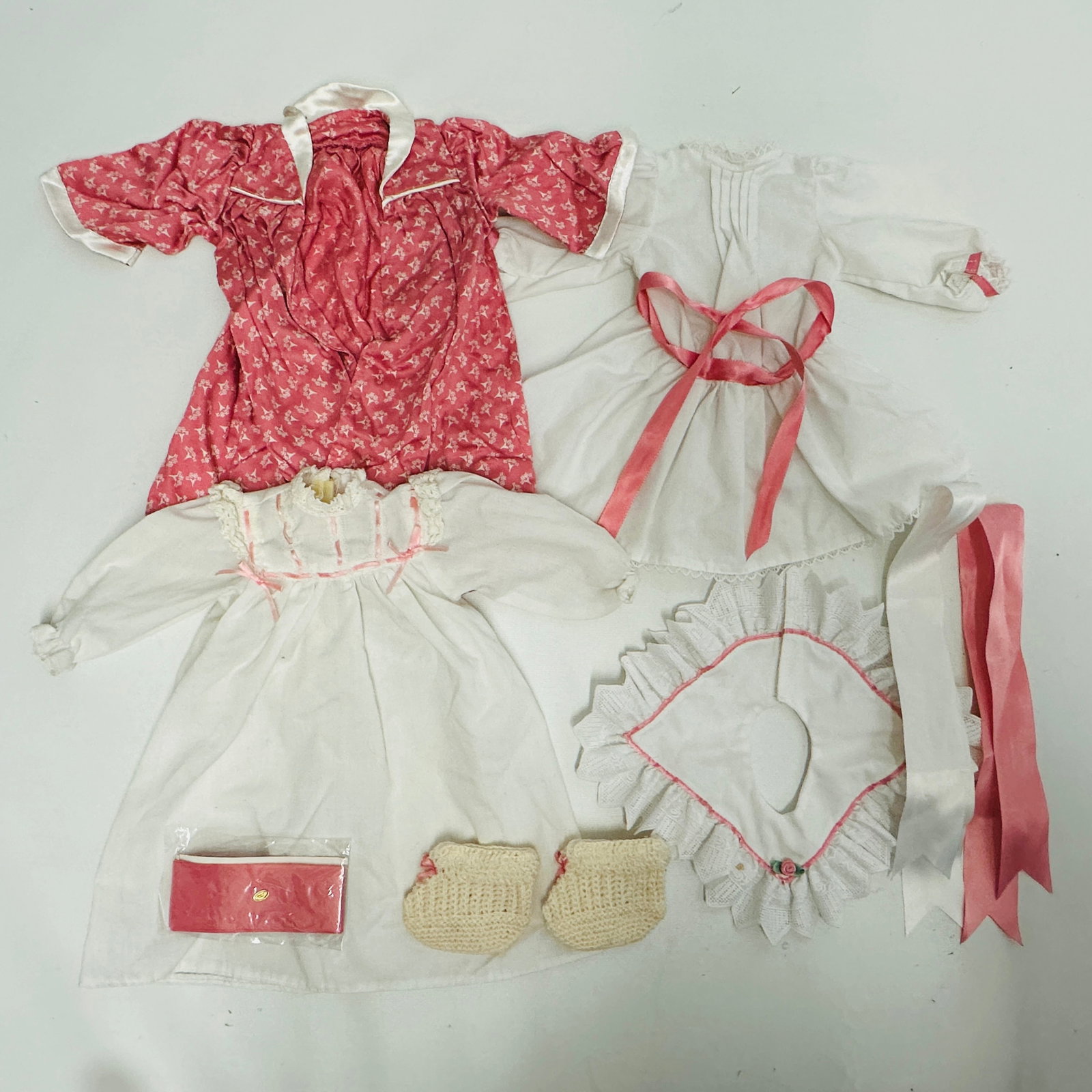 American Girl Doll Samantha Tea Dress, Kimono Robe and Nightgown: American Girl Doll Samantha Tea Dress, Kimono Robe and Nightgown ------------------ please review all pictures carefully because they are part of the description and show condition issues if any -----