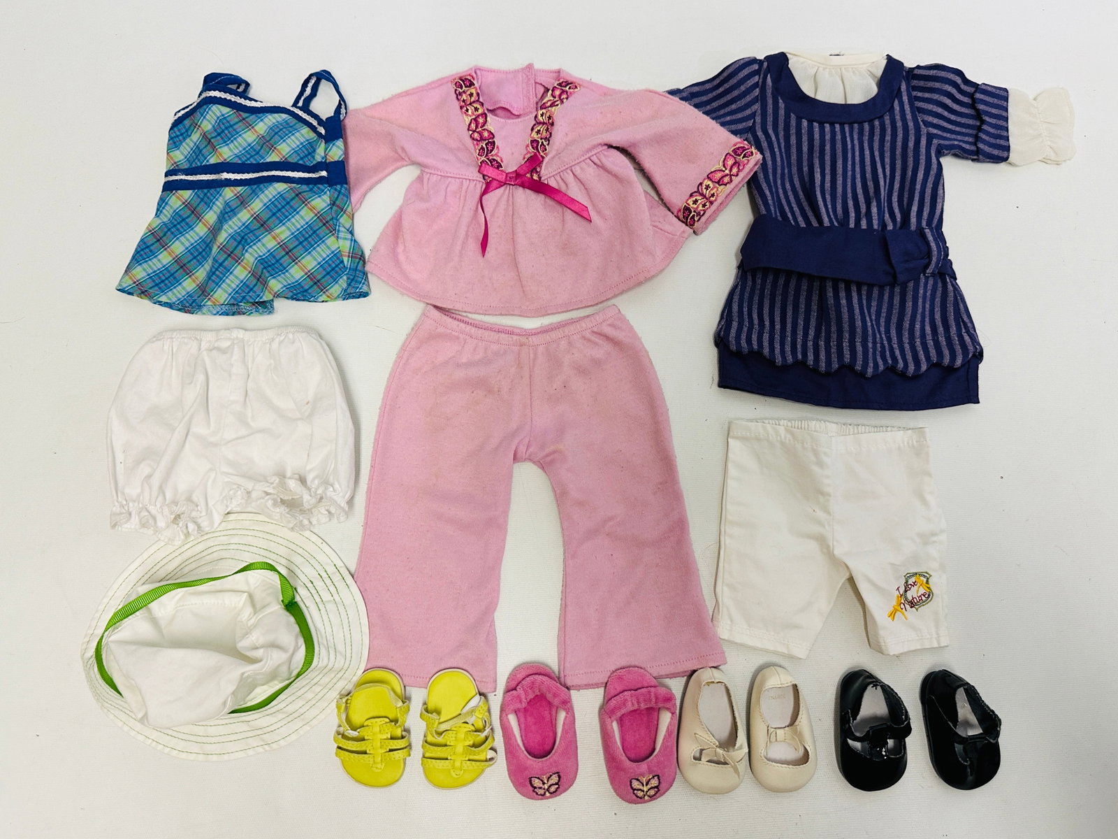 American Girl Doll Historical and GOTY Clothes: Rebecca, Lanie and Julie: American Girl Doll Historical and GOTY Clothes: Rebecca, Lanie and Julie ------------------ please review all pictures carefully because they are part of the description and show condition issues if a