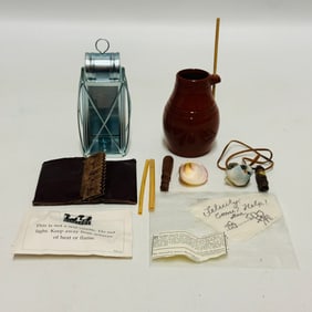 American Girl Doll Felicity Winter and Plantation Play Items