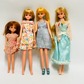 Group of Four Lottie Dolls