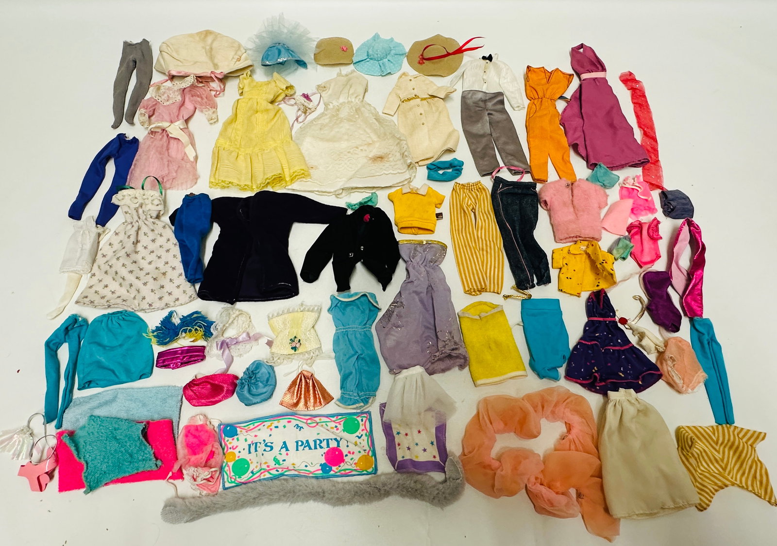 Large Collection Vintage Doll Clothes that fits Barbie (1 of 7)