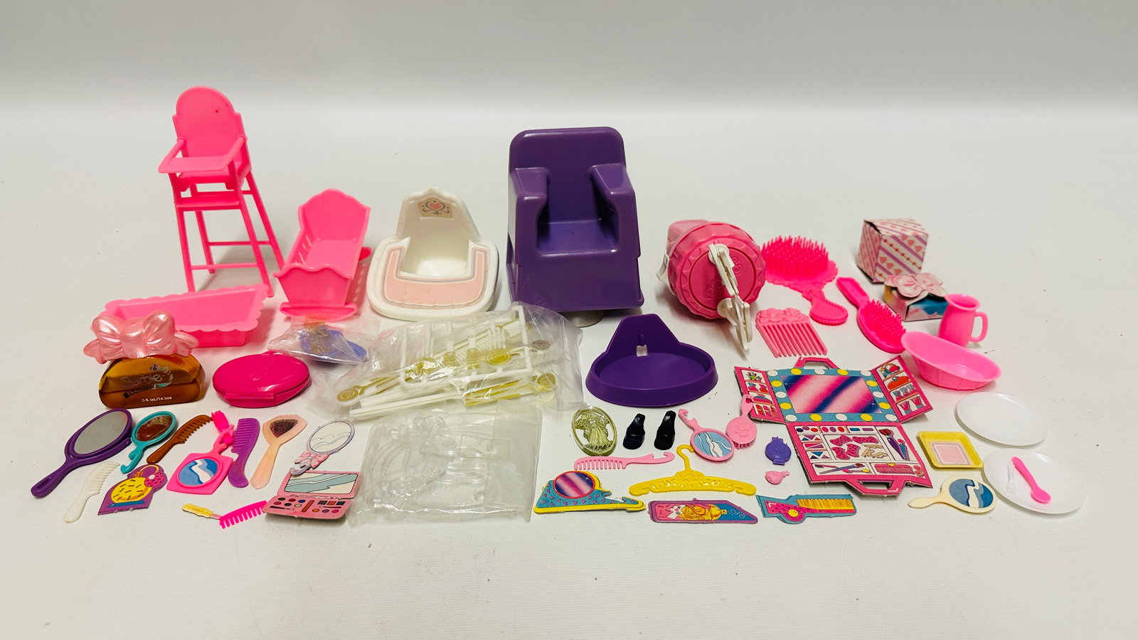 Vintage Barbie Doll Baby Care Accessories and more: Vintage Barbie Doll Baby Care Accessories and more ------------------ please review all pictures carefully because they are part of the description and show condition issues if any ------------------