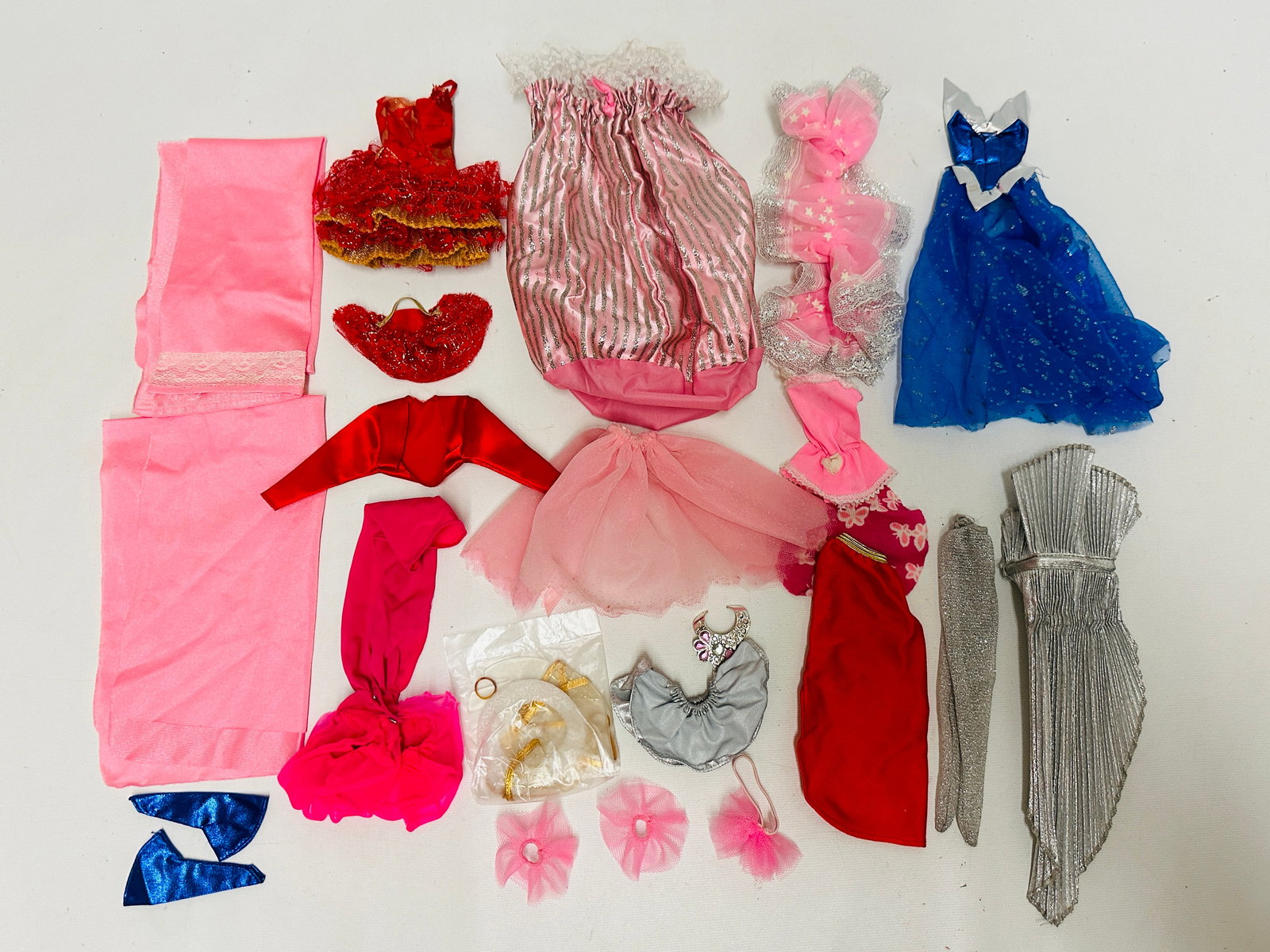 Collection of Vintage Barbie Doll Clothes and Accessories (1 of 5)