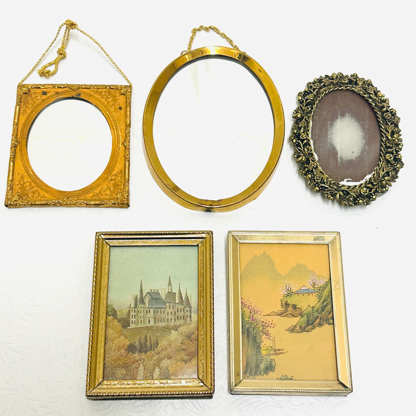 Dollhouse Miniatures Group of Five Gold Framed Art (1 of 8)