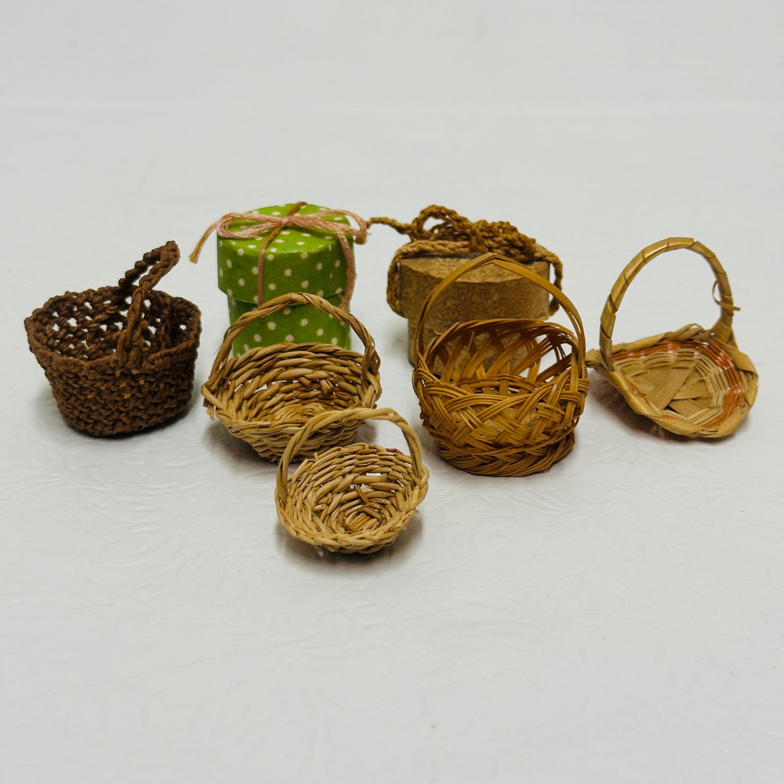 Group of Dollhouse Miniature Woven Baskets and Hatbox (1 of 4)