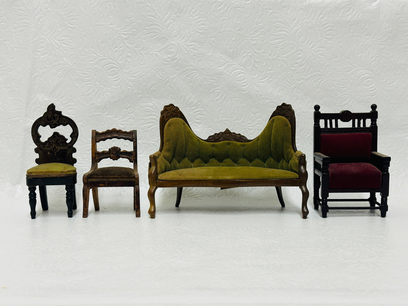 Victorian French Style Settee and Side Chairs (1 of 14)