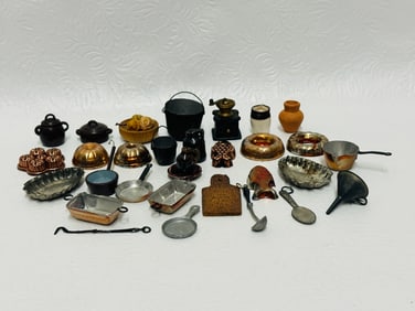 Large collection of Kitchen Supplies and Cookware