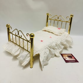 American Girl Doll Samantha Brass Bed with Bedding