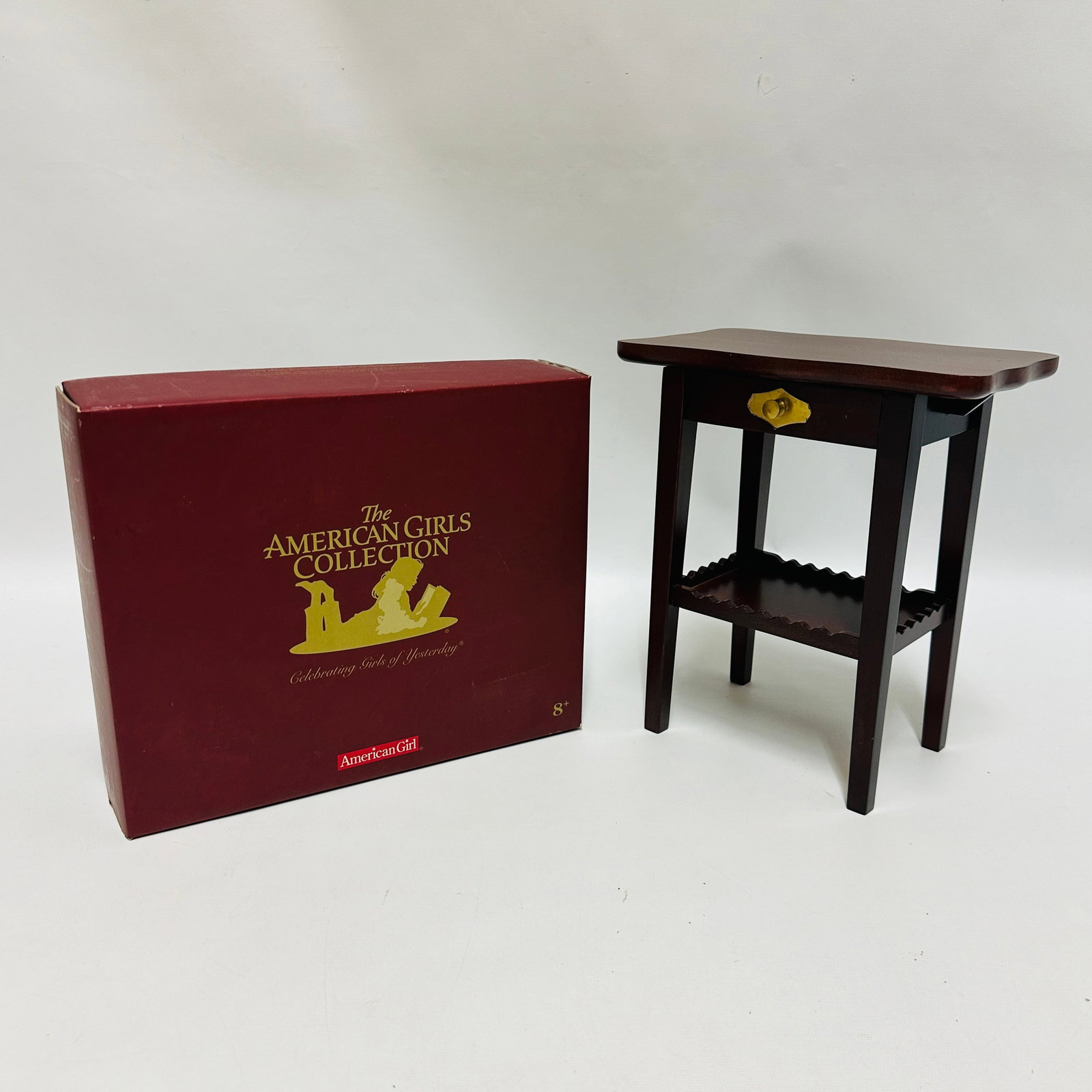 American Girl Doll Felicity Dressing Table (1 of 5)