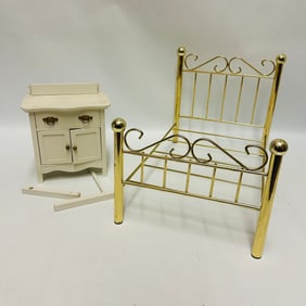 American Girl Doll Samantha Commode and Brass Bed Frame