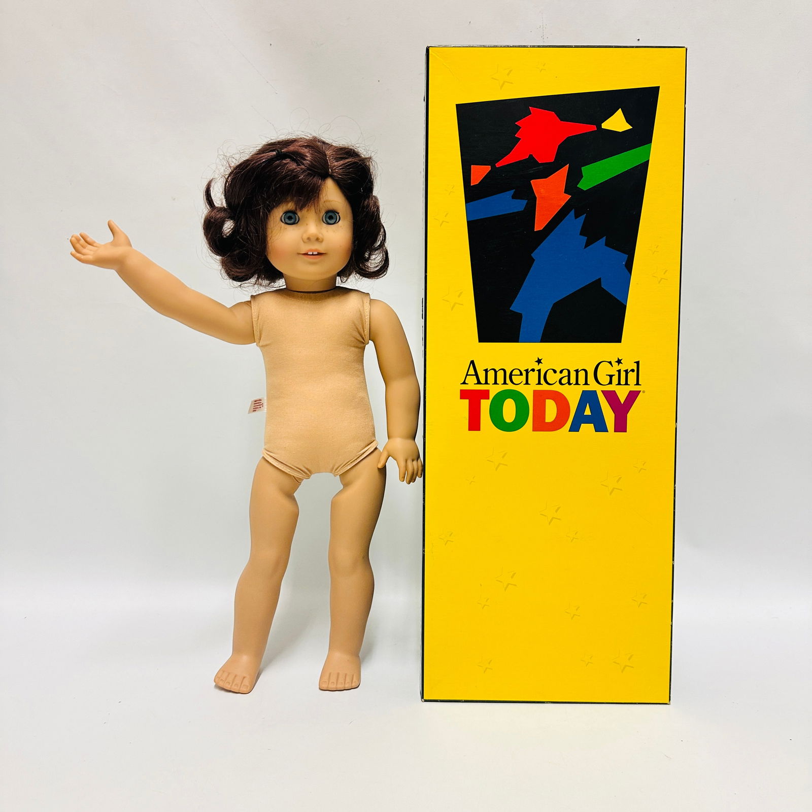 American Girl Doll Lindsey Bergman, First Girl of the Year: American Girl Doll Lindsey Bergman, First Girl of the Year ------------------ please review all pictures carefully because they are part of the description and show condition issues if any -----------