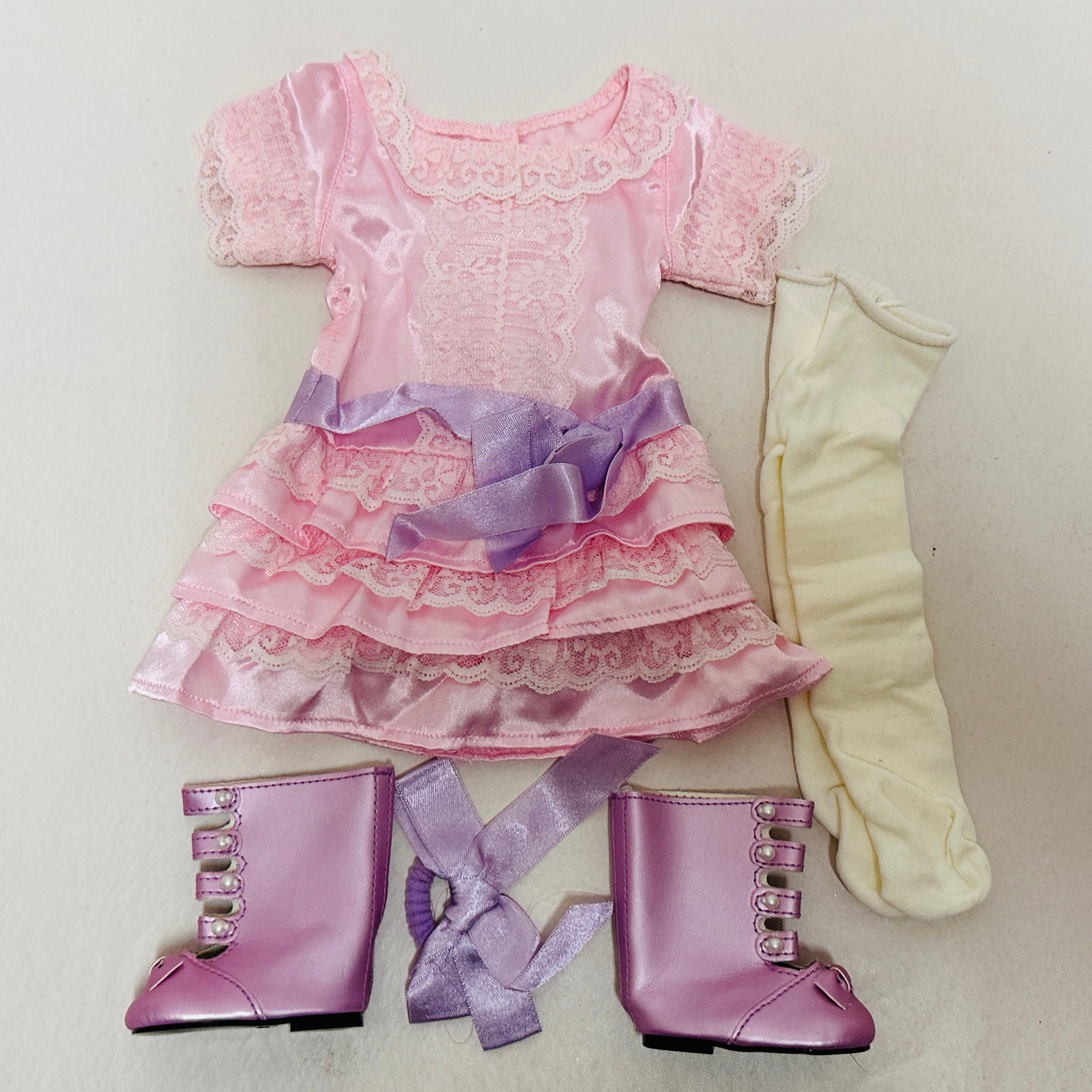 American Girl Doll Samantha Frilly Frock Outfit: American Girl Doll Samantha Frilly Frock Outfit ------------------ please review all pictures carefully because they are part of the description and show condition issues if any ------------------ ple