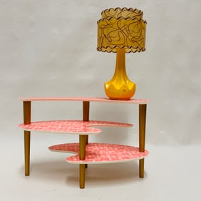 American Girl Doll Maryellen Table and Lamp