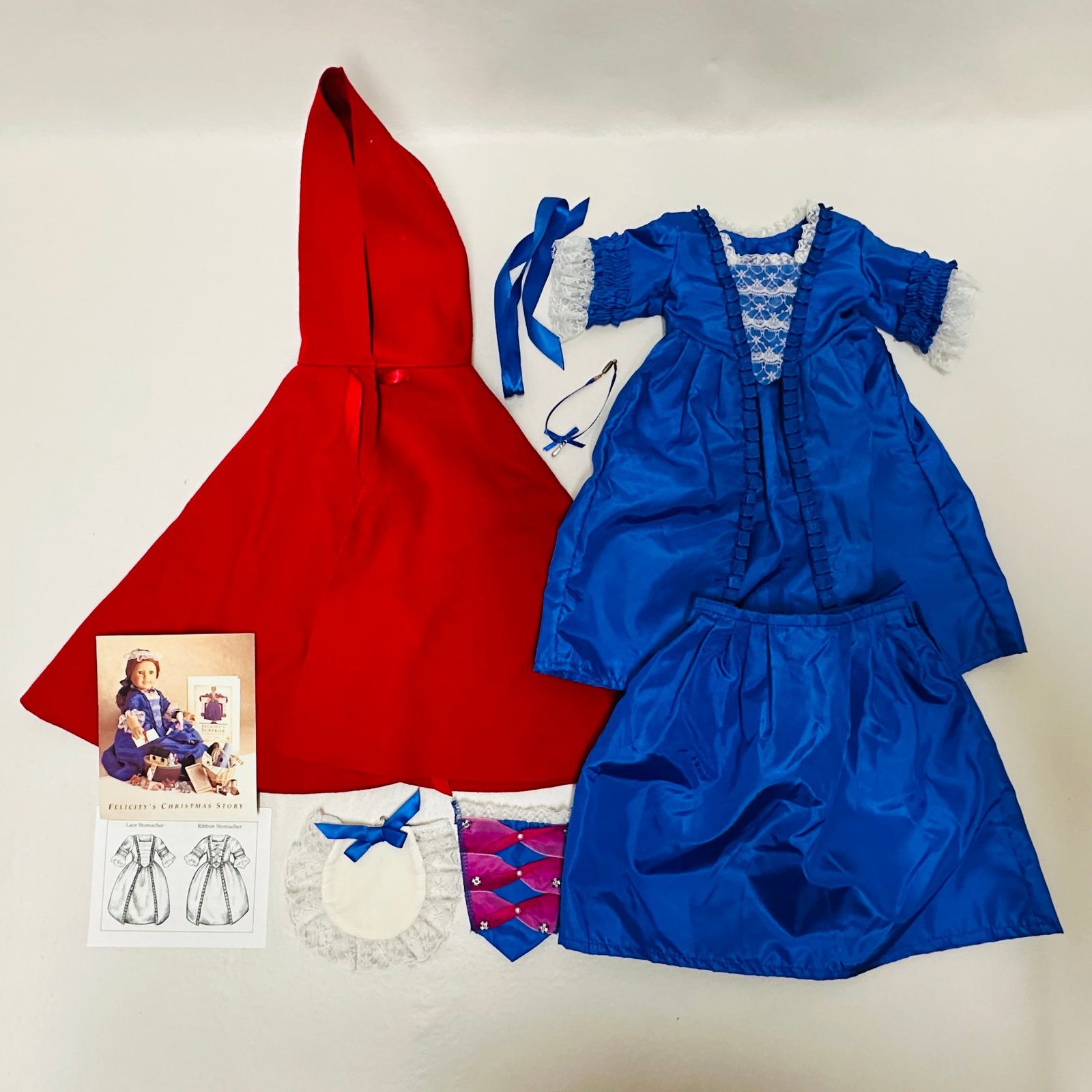 American Girl Doll Felicity Christmas Gown and Red Cardinal Cape: American Girl Doll Felicity Christmas Gown and Red Cardinal Cape ------------------ please review all pictures carefully because they are part of the description and show condition issues if any -----
